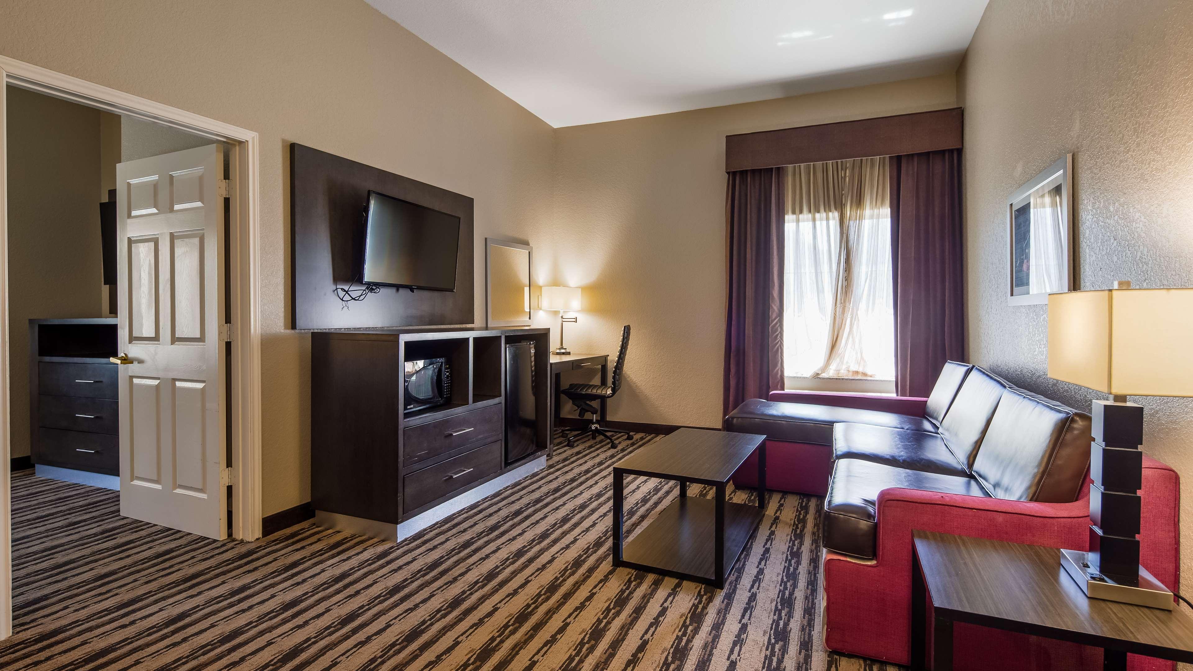 Baymont By Wyndham Elizabeth City Exterior photo