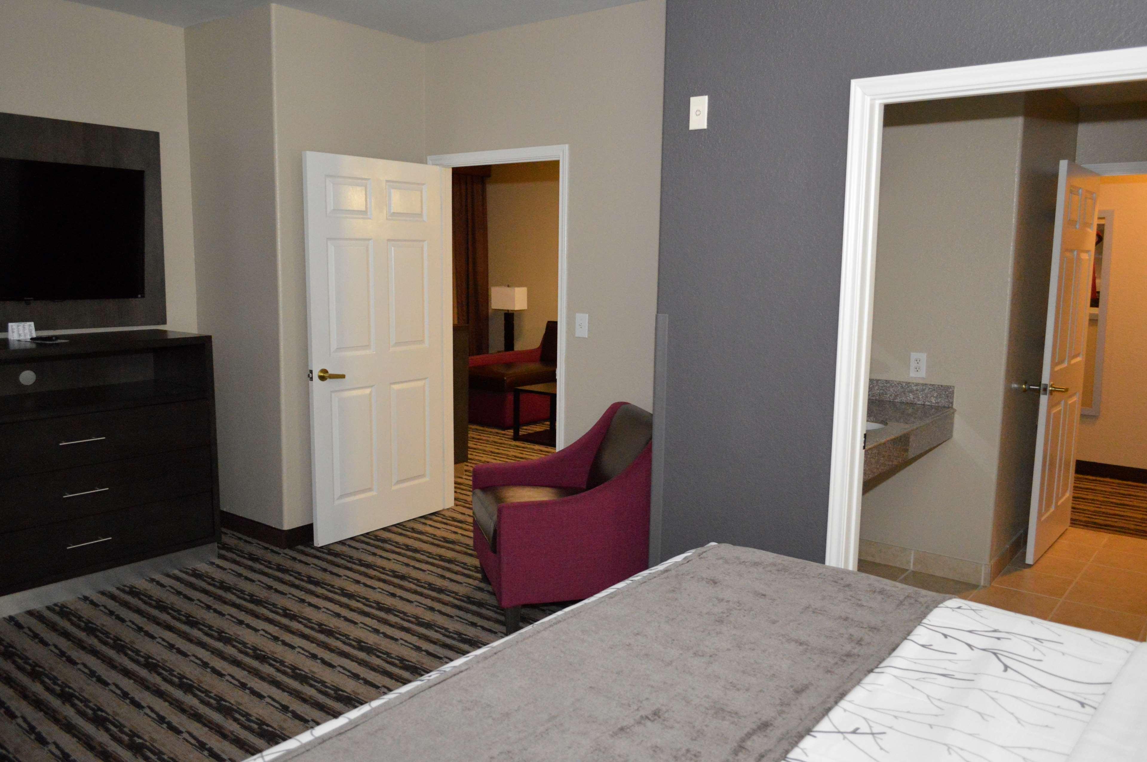Baymont By Wyndham Elizabeth City Exterior photo